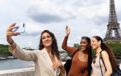 Top 10 Ideas for a Wild Girls’ Night Out in Paris